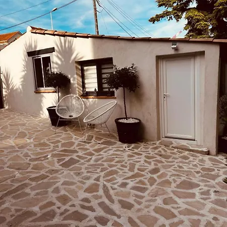Le Cabanon Du Cannet *